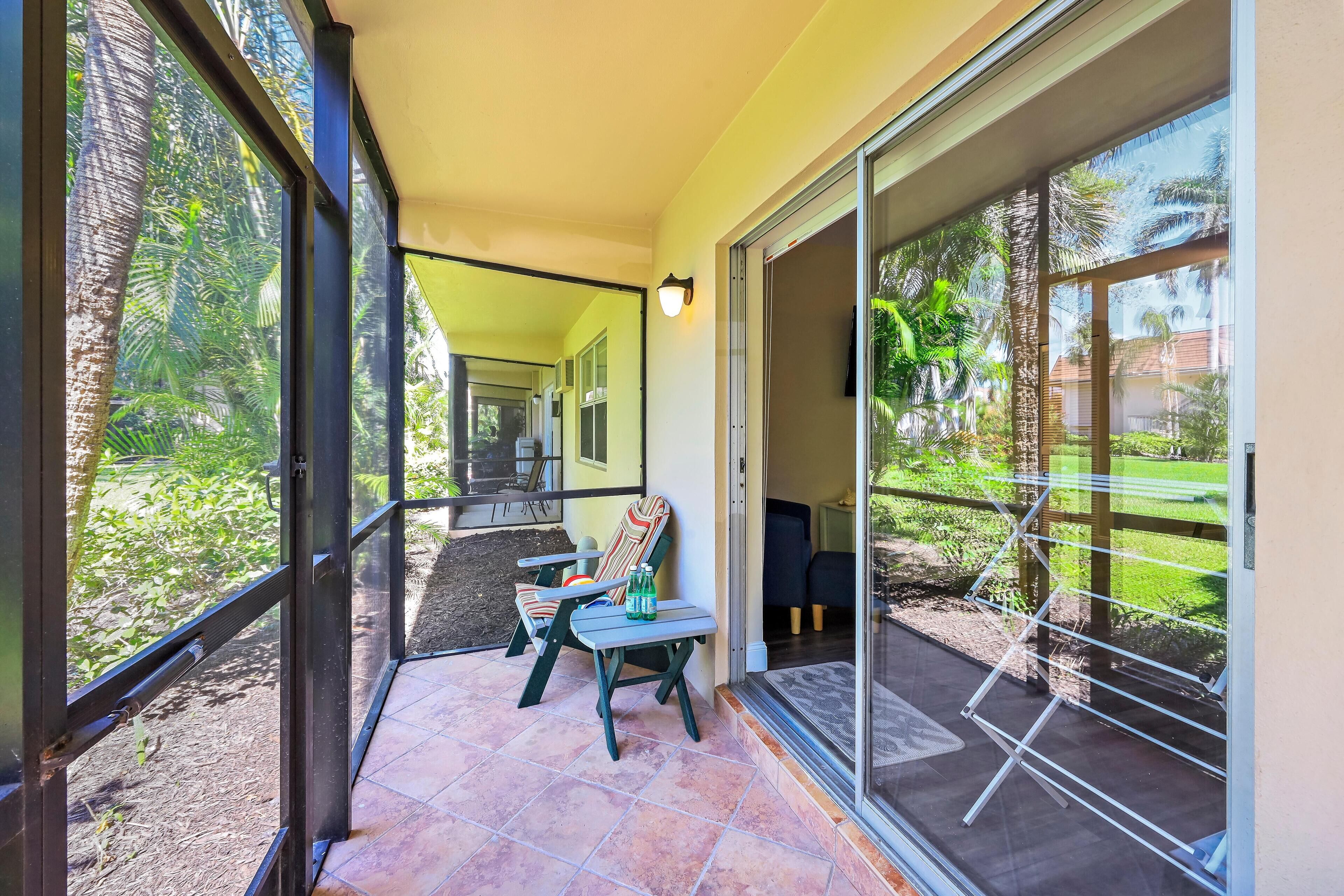 Condo, 1 Queen Bed (Quaint condo steps to the beach and d) | Terrace/patio