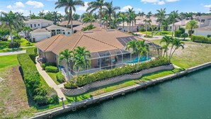 Exterior - 444 River Court (Marco Island)