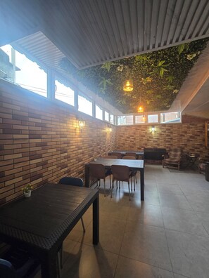 Terrace/patio - Mahali Hotel (Batumi)