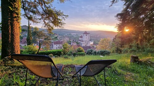 Charme, Jardin et Superbes Vues sur St-cirq