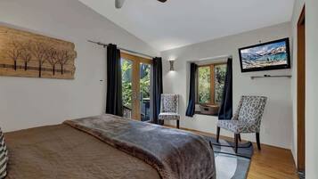 Casa, letti multipli, patio (406 W Schubert B & C) | 2 camere, con stile personalizzato, con arredamento individuale