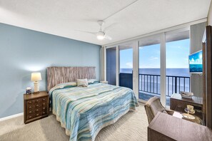 Condo, Multiple Beds (Breezy beachfront condo with panorami) - Breezy Beachfront Condo With Panoramic Beach View (Marco Island)