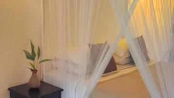 1 chambre, fer et planche à repasser, Wi-Fi, draps fournis