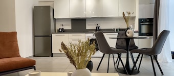 Welcome to Our Luxurious 1-Bedroom Private Residence with a Special Patio.
