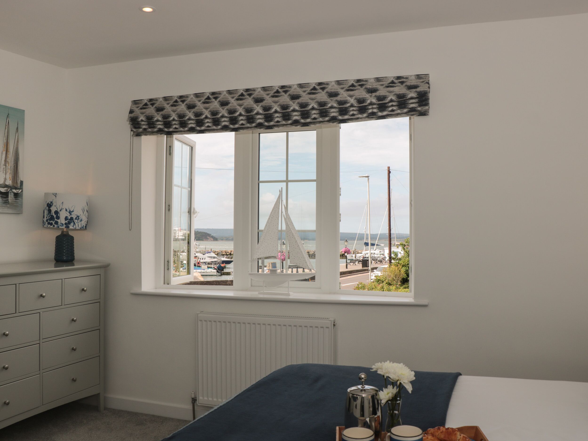 3 bedrooms, individually decorated, individually furnished, free WiFi