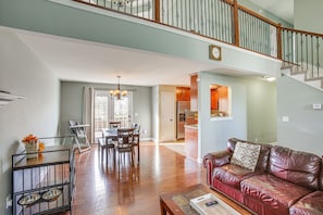 TV, fireplace, books - Large Clarksville Family Home ~ 4 Mi to Speedway! (Clarksville)