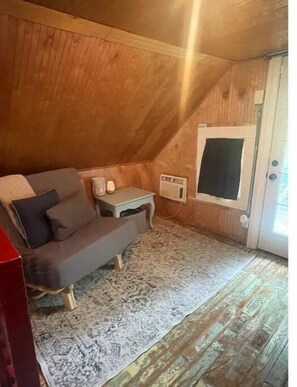 Smart-tv, pejs, dvd-afspiller