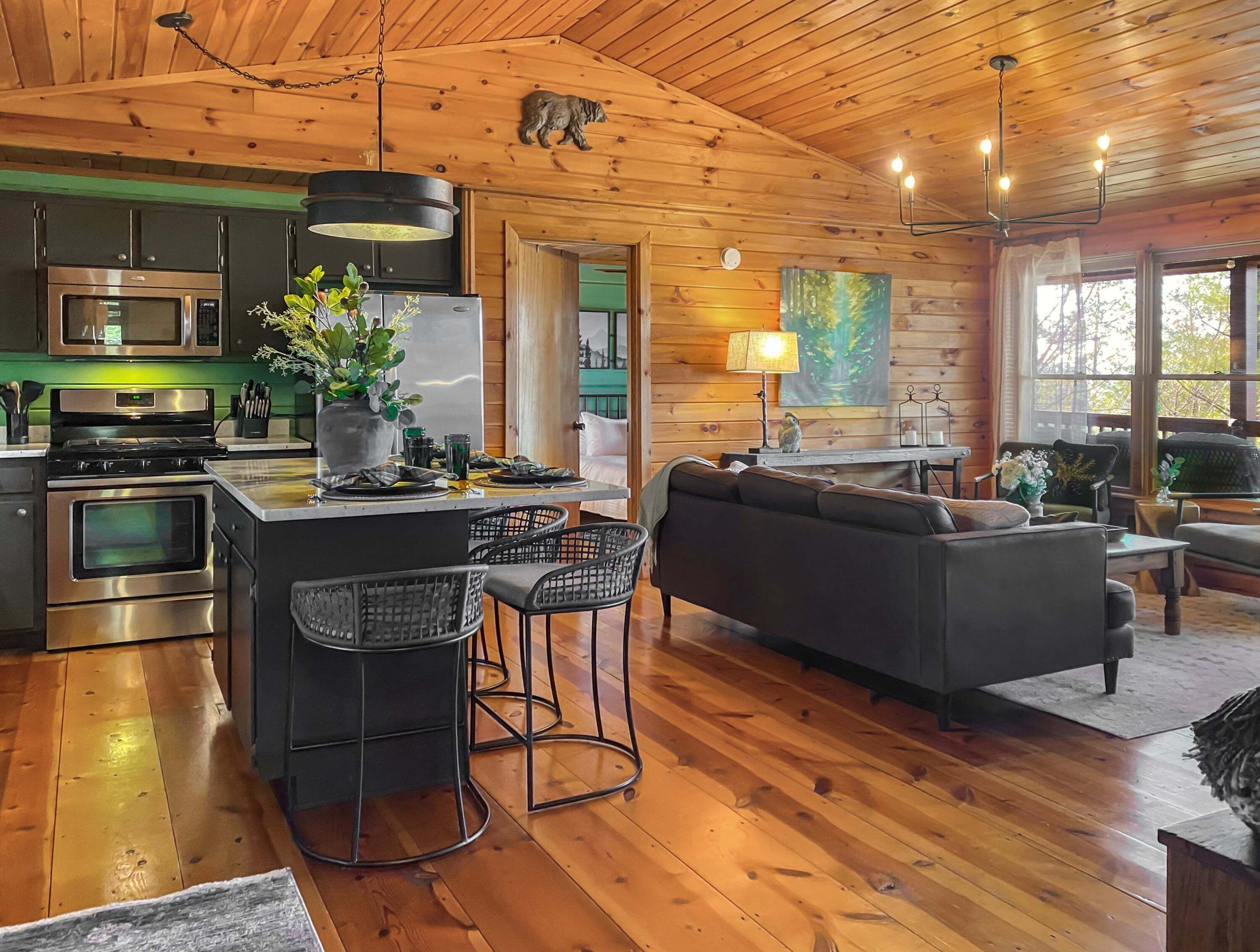 Frigorífic, microones, forn i placa de cuina 