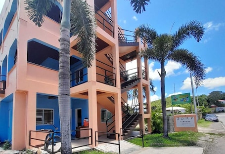 Exterior. Jomp Turners' Guest Apartments