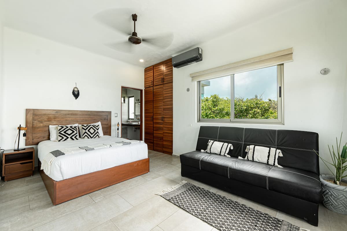 Family Villa | 2 bedrooms, free WiFi, bed sheets
