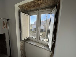 Casa tradicional | 2 dormitorios, decoración individual, mobiliario individual