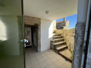 Entrée de l’hébergement