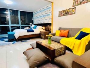 1 habitación, tabla de planchar con plancha, wifi gratis y ropa de cama 