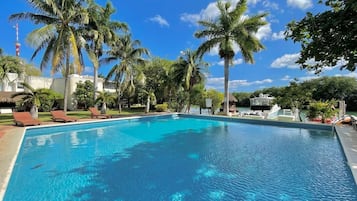 Alberca al aire libre