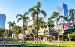 Miscellaneous - LARGE 2BR Uptown BGC 73sqm, Perfect for 6, Pool & Uptown Mall Connector, Ste 29 (Taguig)