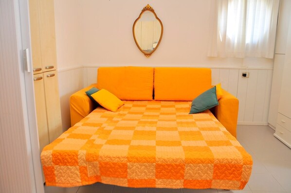 Studio, flere soverom, balkong, havutsikt | 1 soverom