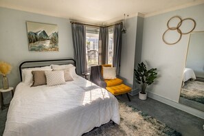 4 Schlafzimmer, Bügeleisen/Bügelbrett, WLAN, Bettwäsche