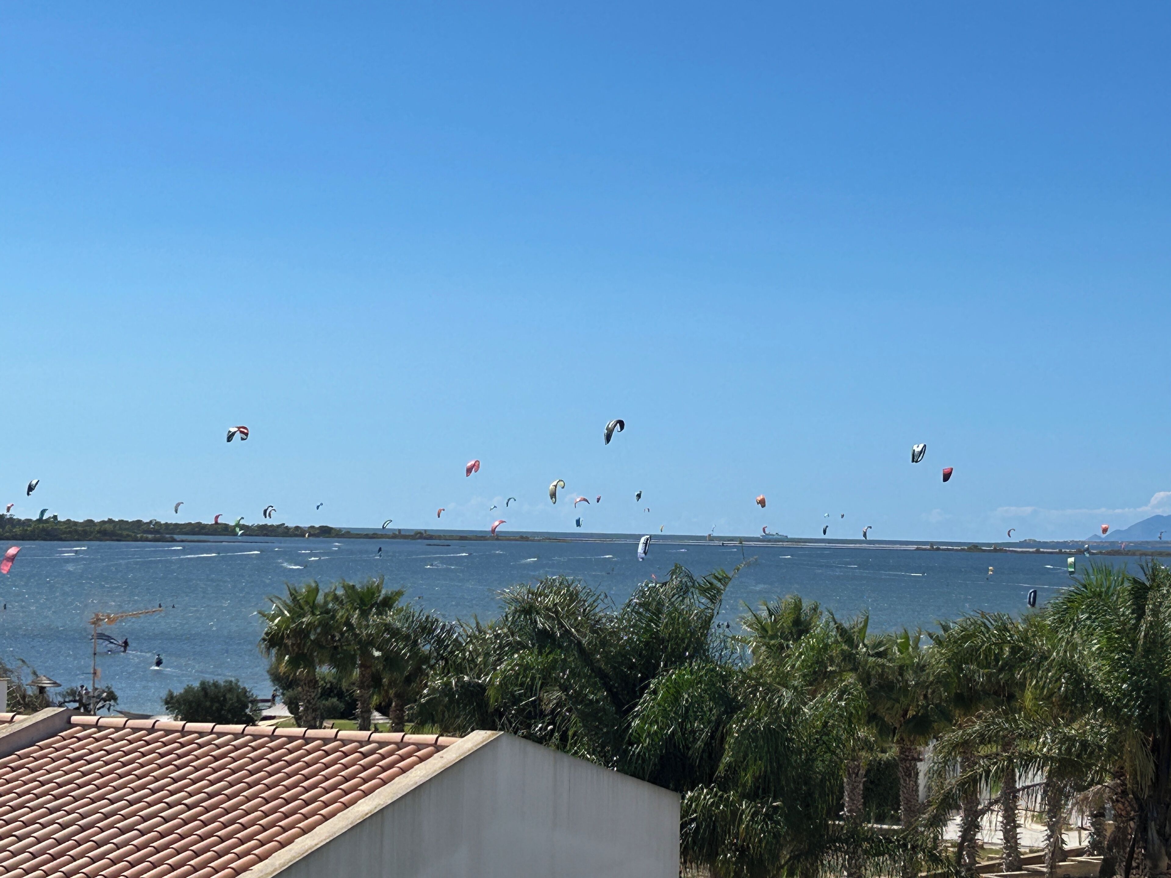 House, Partial Sea View | Pemandangan air