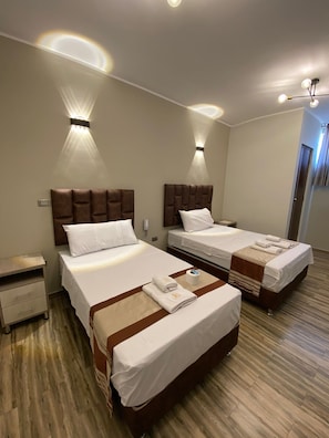 Free WiFi, bed sheets - Ciudad Del Sol Hostel (Ica)