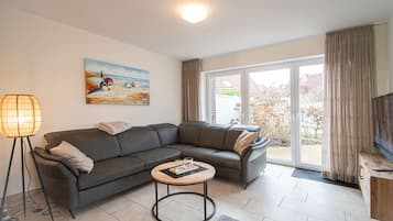 Fernseher, Stereoanlage