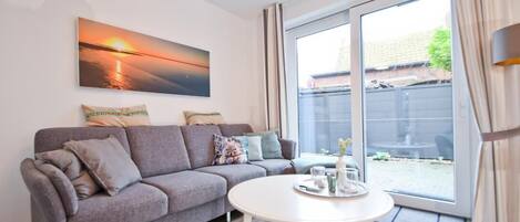 Télévision, lecteur de DVD, chaîne hi-fi