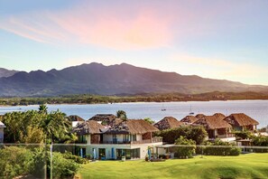 Exterior - PH Tau Prima Vista in Tau by Mita Residential. Staff, Golf Cart, Ocean & Golf View, Pool (Punta Mita)