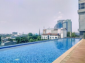 Outdoor pool - Brand New 2Br Apartment At The Kencana Residence (Jakarta)