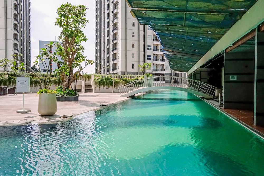 Good And Homey Studio At Pacific Garden Alam Sutera Apartment