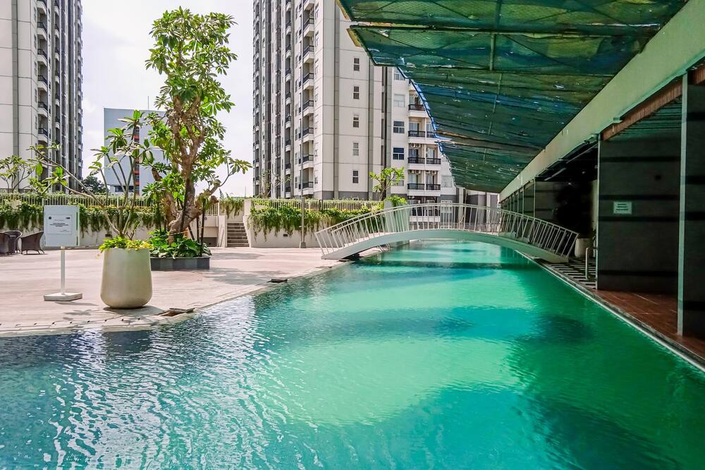Modern Studio At Pacific Garden - Campus Town @Alam Sutera Apartment