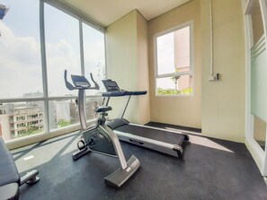 Fitness facility - Simply And Nice Studio Apartment At B Residence (Pagedangan)