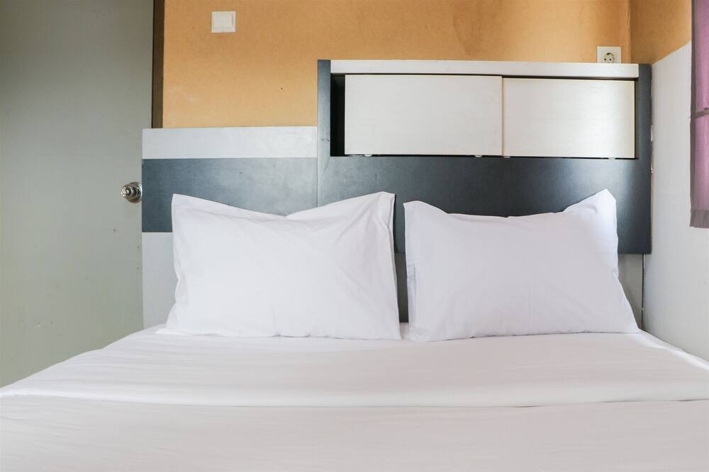 Best Deal 2Br Apartment Suites @Metro