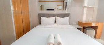 Best Deal And Homey Studio Apartment Amartha View