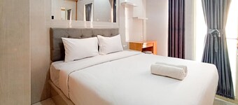 Best Deal And Homey Studio Apartment Amartha View