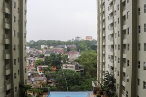 Exterior - Minimalist 1Br Apartment Parahyangan Residence (Bandung)