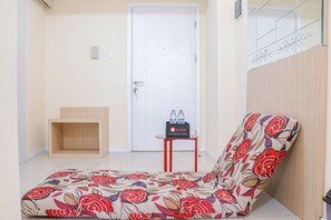 Apartment | Living area - Minimalist 1Br Apartment Parahyangan Residence (Bandung)