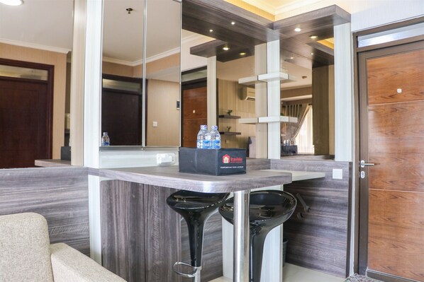 Apartment | In-room dining - Best Deal Stylish 2Br At Apartment Gateway Pasteur (Cimahi)