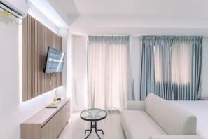 Studio | Living area - Relaxing Studio At Daan Mogot City Apartment (Jakarta)