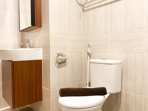 아파트 | 욕실 | 별도의 욕조 및 샤워 시설, 타월