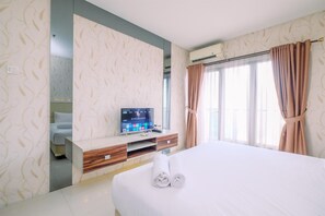 Apartment - Modern And Homey 1Br At Tamansari Semanggi Apartment (Jakarta)