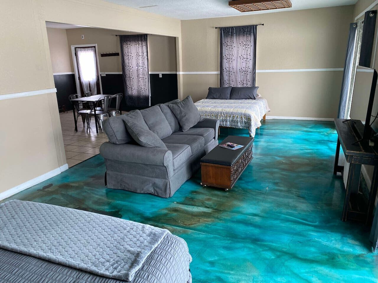 1 bedroom, desk, iron/ironing board, travel crib