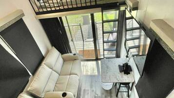 Televisio, takka, stereot