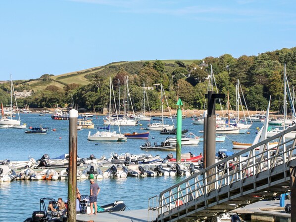 Marina/club náutico
