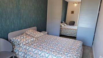 1 quarto, ferros/tábuas de passar roupa, Wi-Fi de cortesia