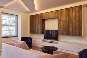 Fernseher