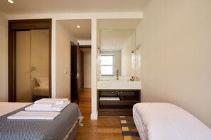 2 habitaciones, wifi gratis y ropa de cama 