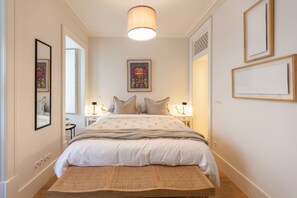 2 bedrooms, iron/ironing board, free WiFi, bed sheets - FLH Downtown Central Arammish Apartment (Lisbon)