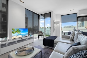 Smart TV