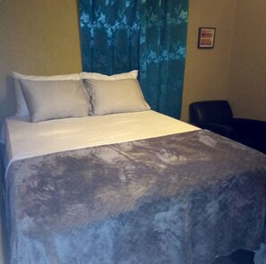 2 Schlafzimmer, Bügeleisen/Bügelbrett, kostenloses WLAN, Bettwäsche