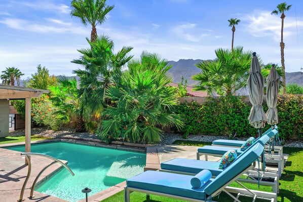 Piscina externa, piscina aquecida