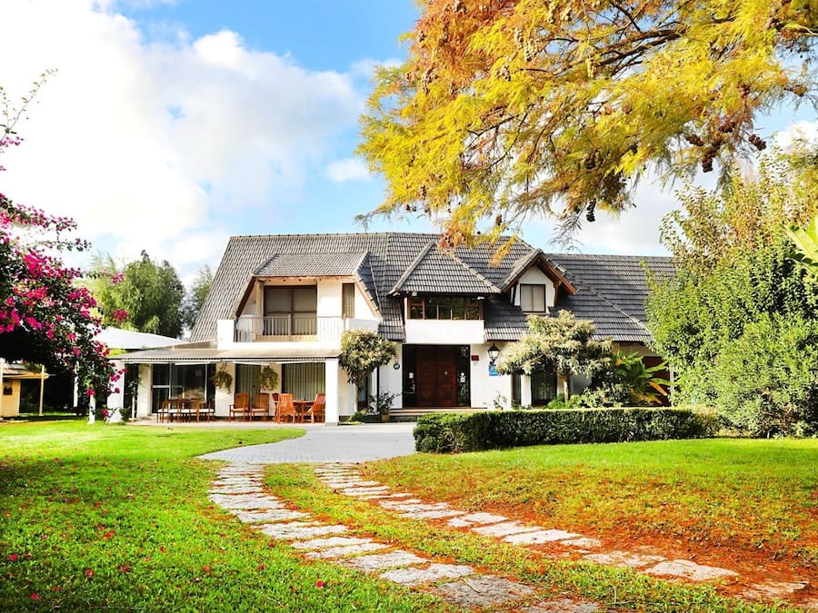 Fachada da propriedade